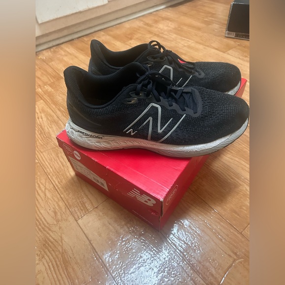 New Balance Fresh Foam 880v12 Shoes Men's 13 EE Black Athletic Wide Sneakers